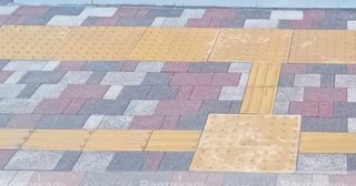Купить тактильную бетонную плитку по цене от 758 руб. в Прохладном