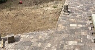 Профессиональная укладка тротуарной плитки на клей в Прохладном в октябре